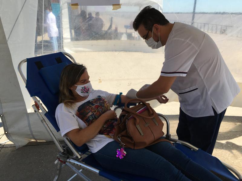 Analizan la efectividad de la vacuna Sputnik V contra el coronavirus.