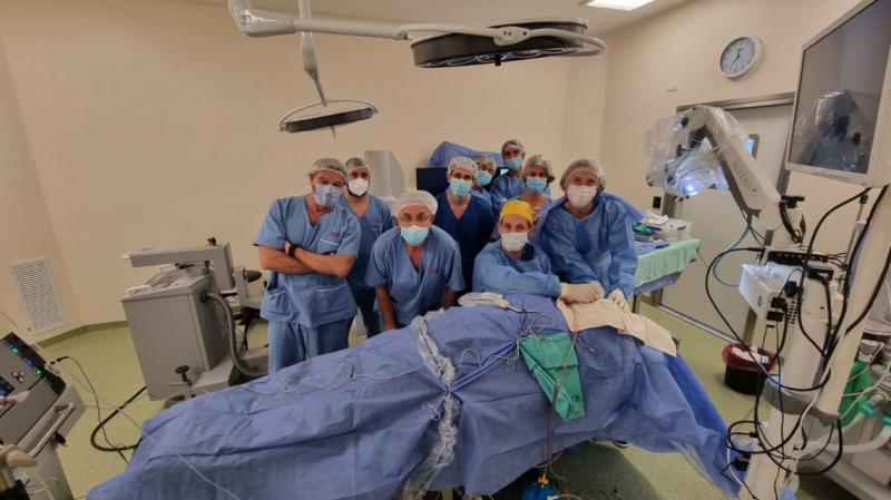 Se realizó el primer implante coclear en el CEMAFE