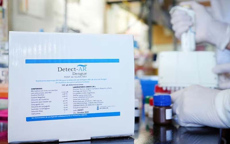 La ANMAT aprobó el primer test nacional de antígeno para el diagnóstico de dengue.