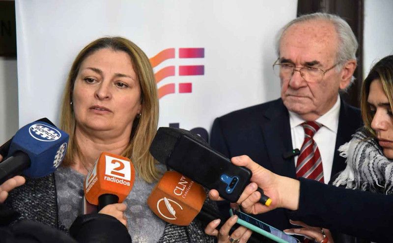 Salud: ante la imprevisibilidad nacional, Provincia planifica la compra de medicamentos de alto costo.