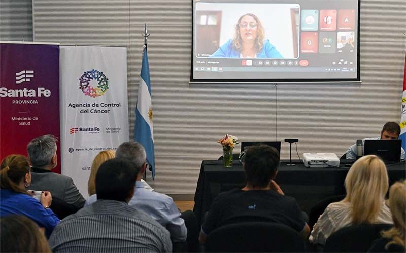 De las jornadas participan profesionales de toda la provincia, con acceso libre, en modalidad presencial y virtual.