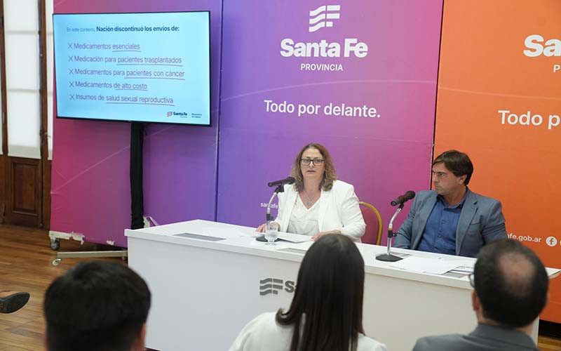 La Provincia sostiene la atención con compras centralizadas y mayor inversión. El presupuesto 2026 prevé $ 50.000 millones.