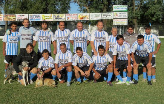Un empate y una derrota en el Senior.