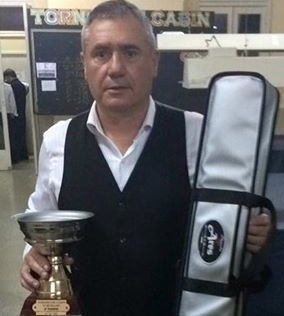 Segio "Nen&iacute;n" Baravalle en el podio de Rafaela.