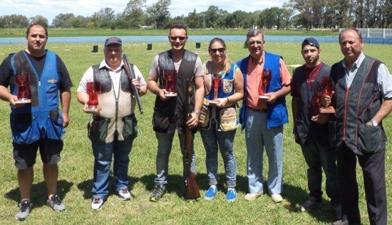 Los ganadores de la jornada en el Club de Caza & Pesca.