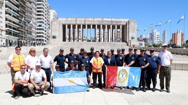 Santa Fe envió brigadistas a Chile para colaborar en el combate de los incendios forestales.
