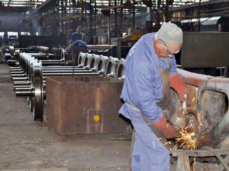 Más producción. La planta fue construida para fabricar vagones nuevos, y esa planificación se conservó.