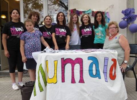 &ldquo;Basta de Femicidios&rdquo; reclamaron las mujeres de Mumal&aacute;.